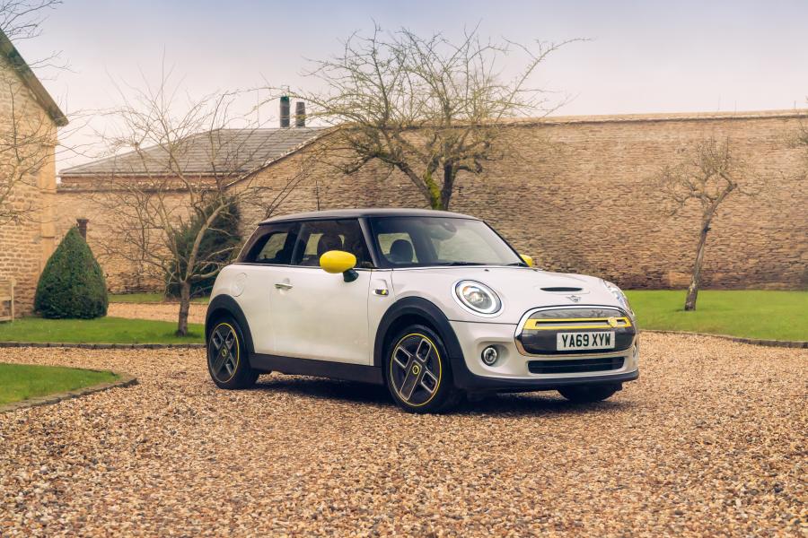  Mini Cooper SE Level 2 (F56) 2020 года  (UK) (фото 1 из 34)